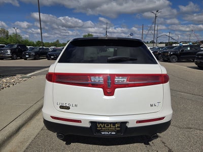 2017 Lincoln MKT Elite