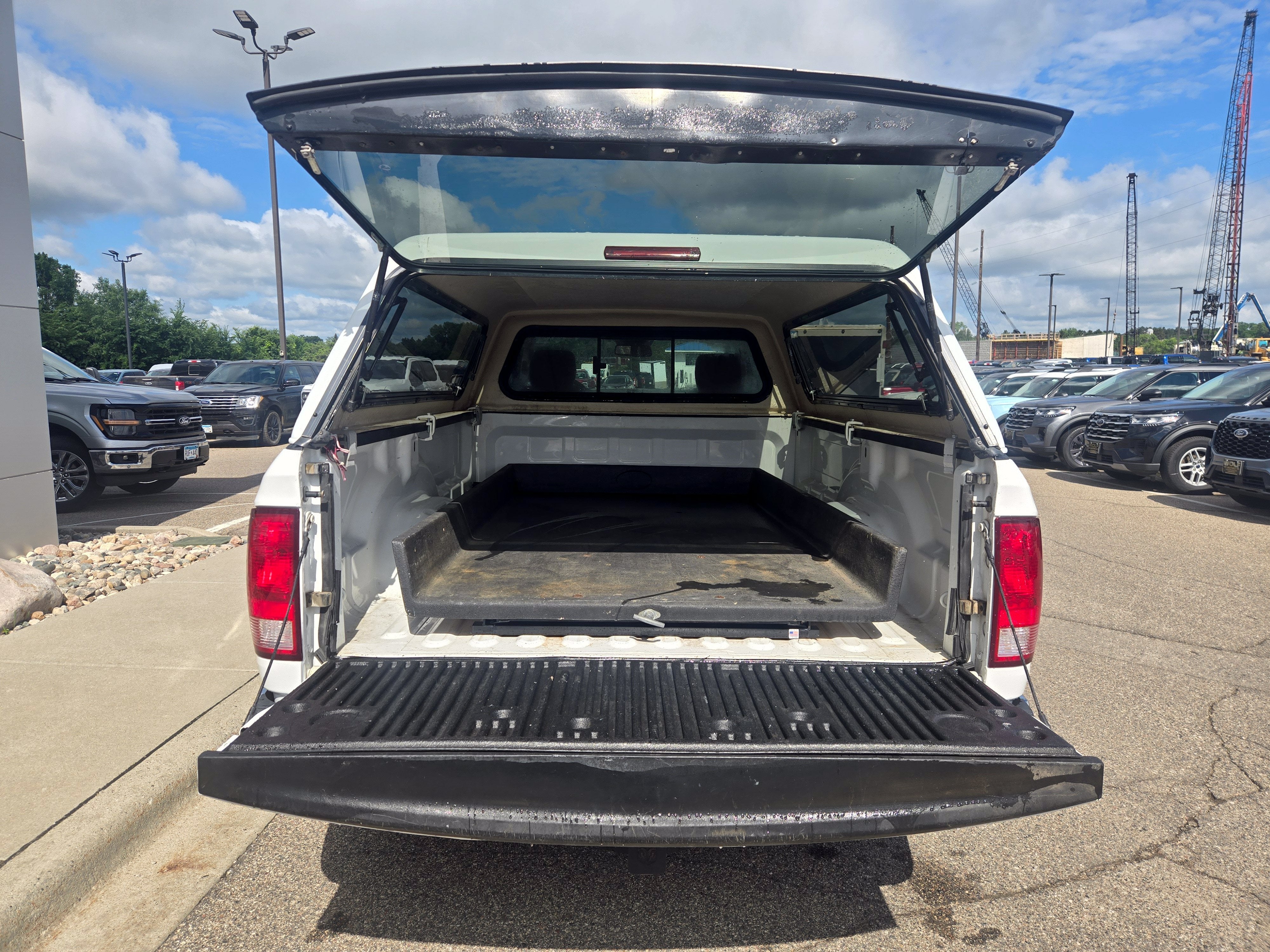 2015 RAM 1500 SLT