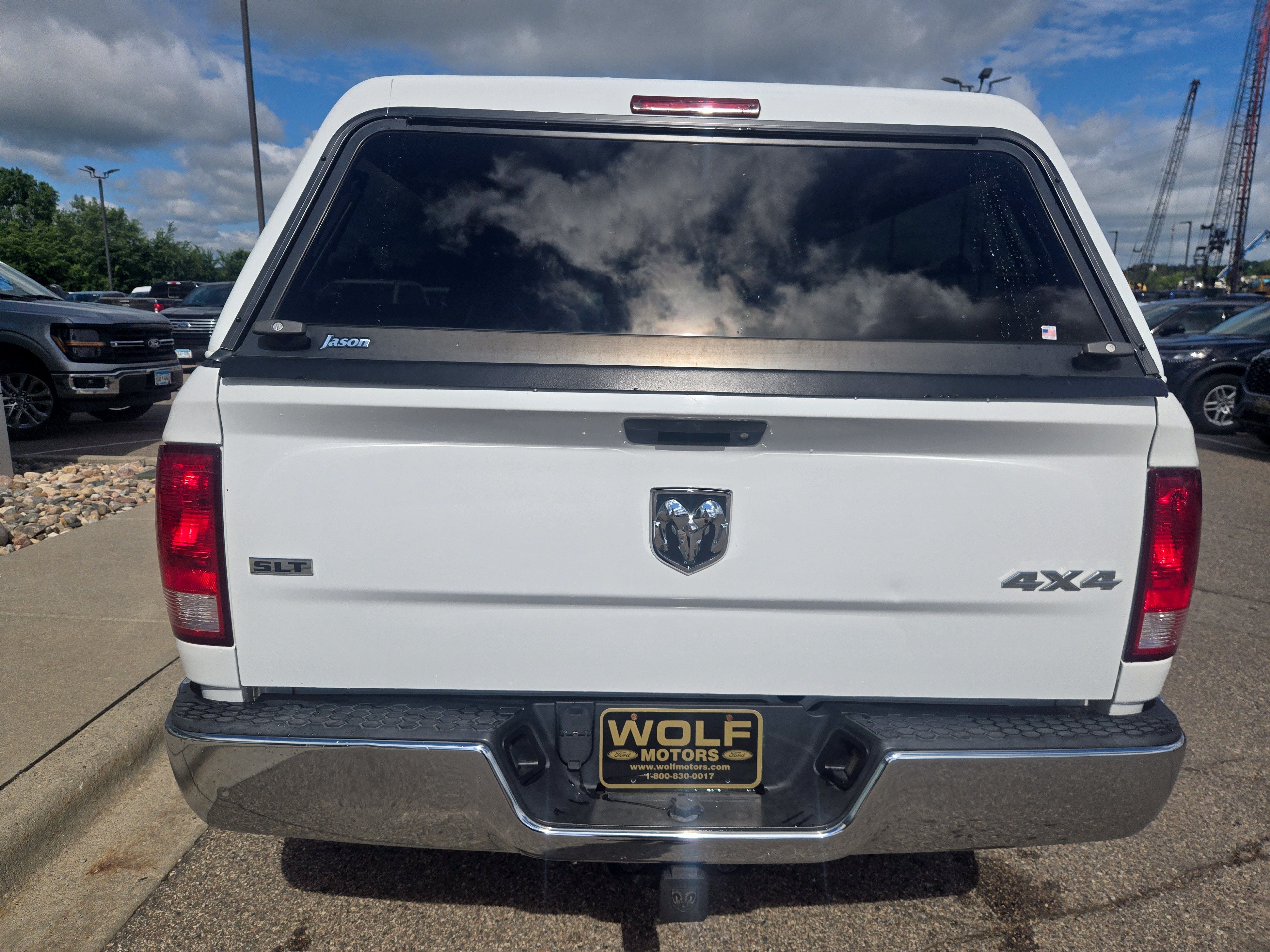 2015 RAM 1500 SLT