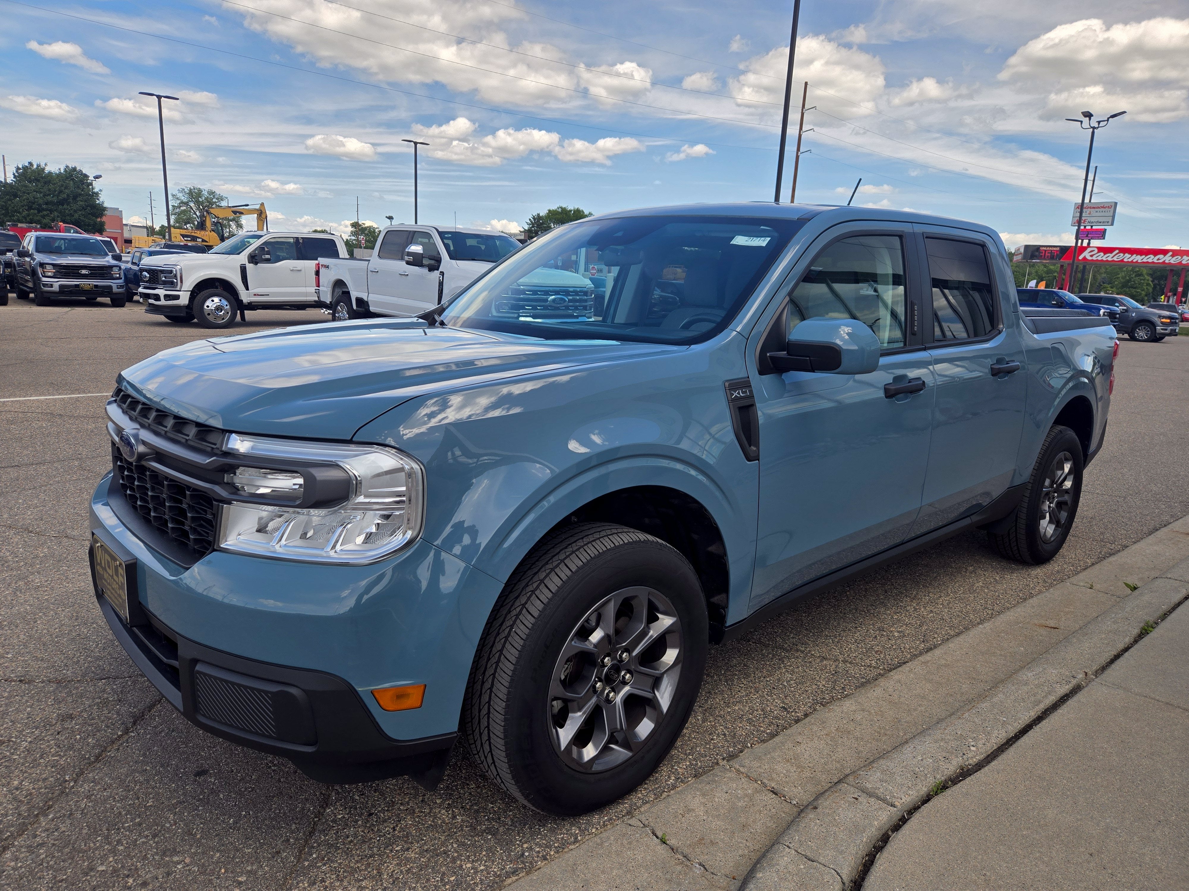 2022 Ford Maverick Base