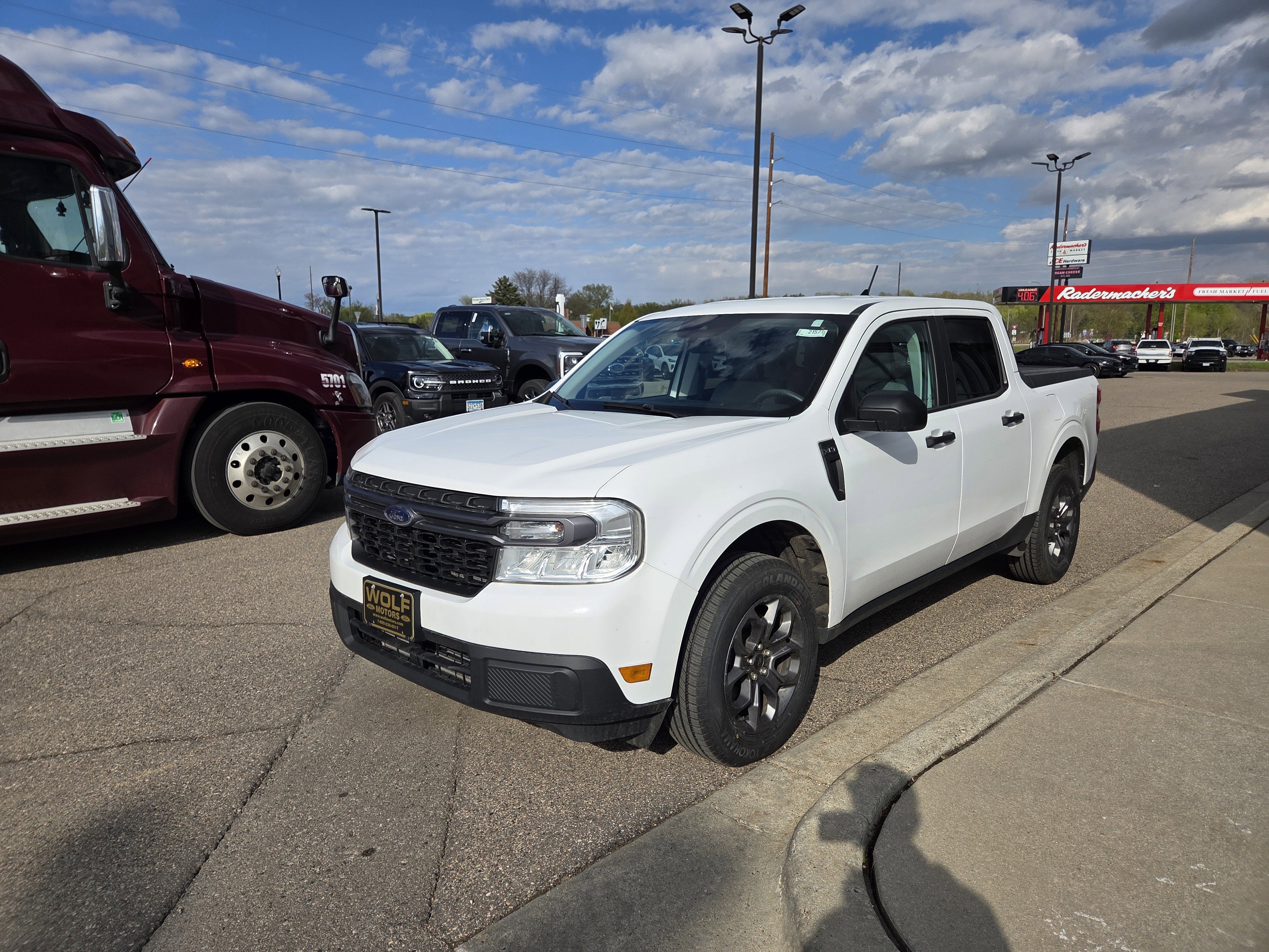 2024 Ford Maverick XLT