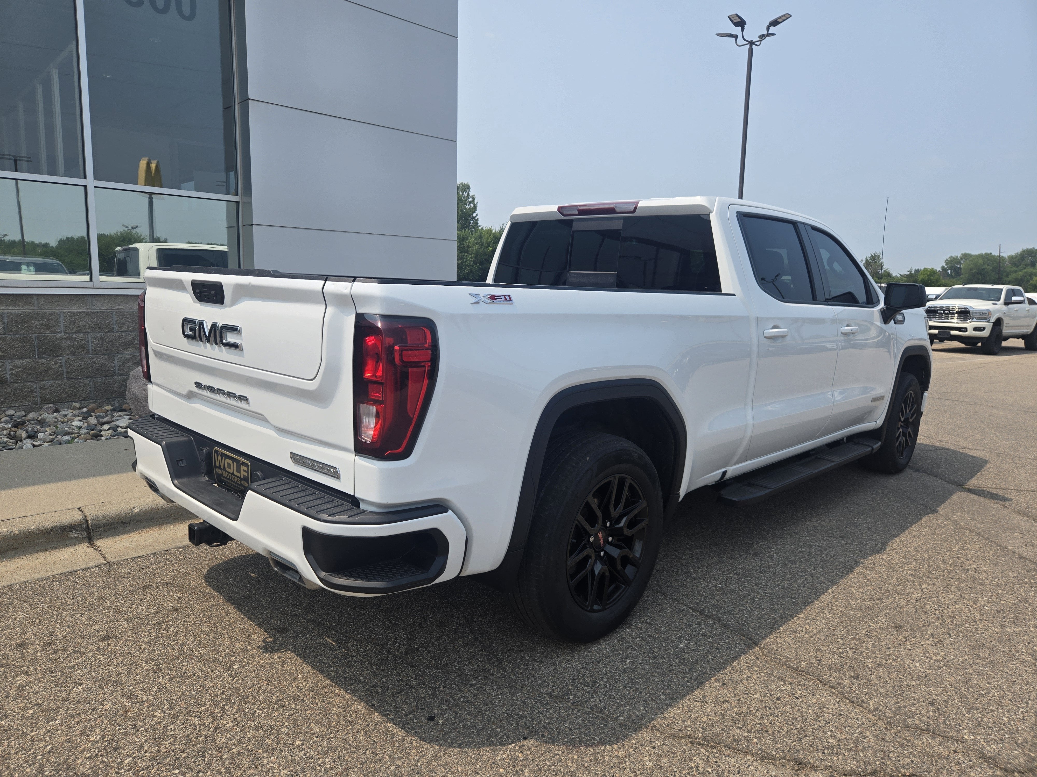 2022 GMC Sierra 1500 Elevation