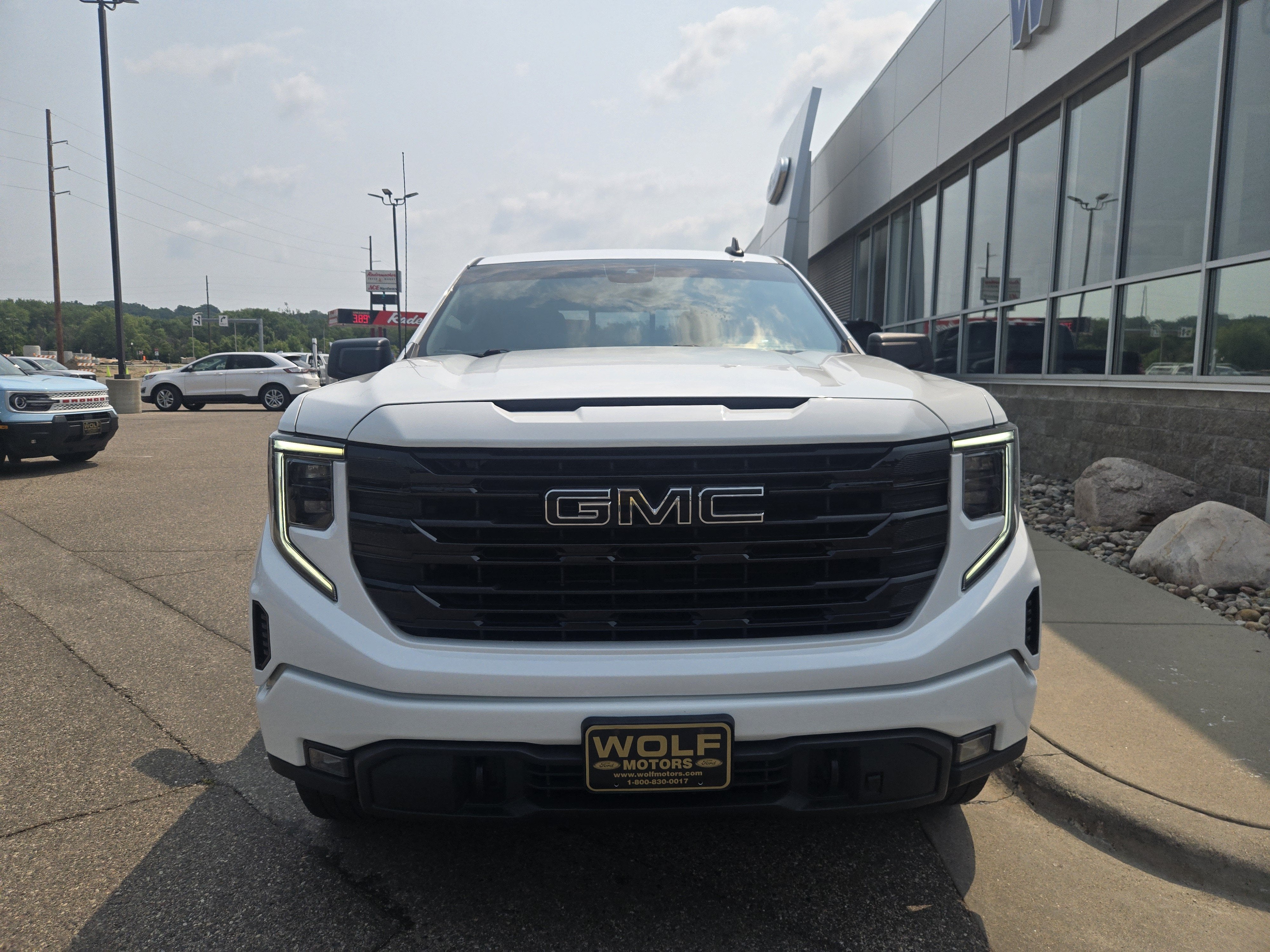 2022 GMC Sierra 1500 Elevation
