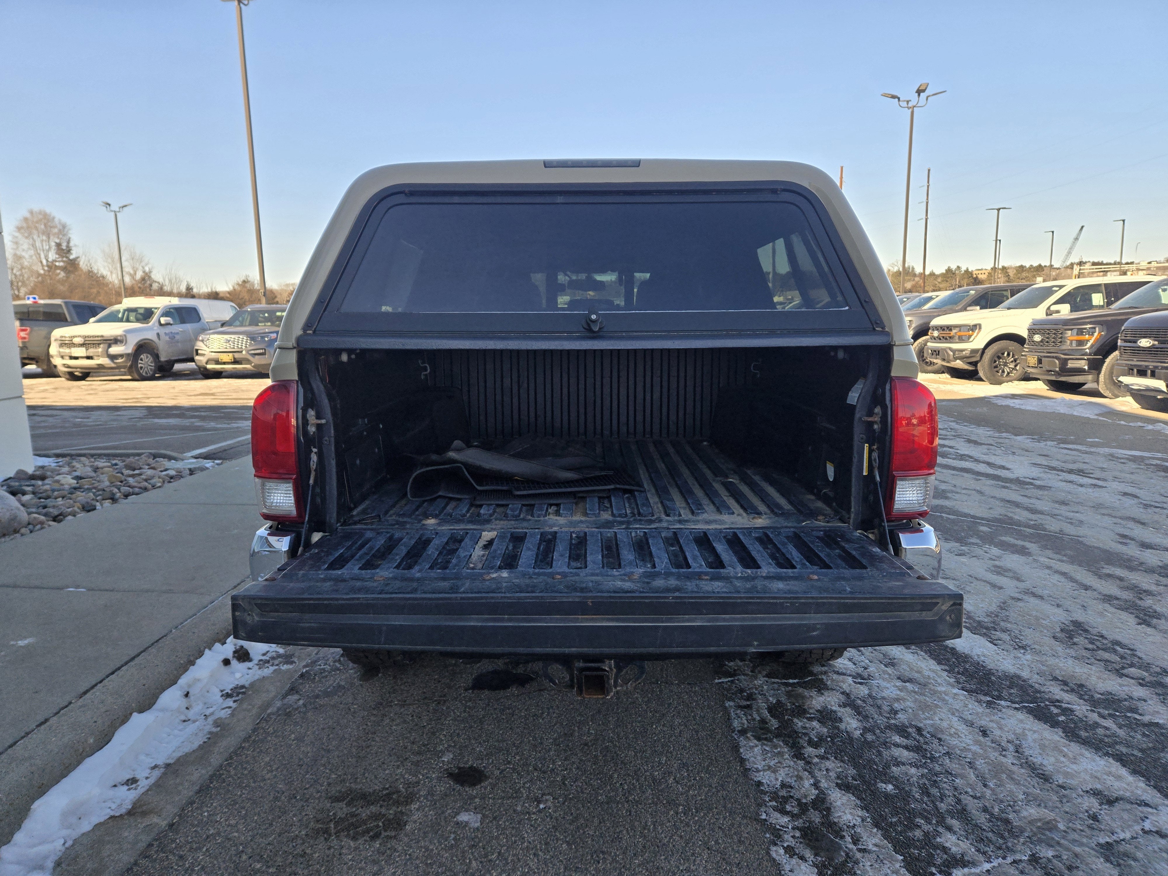 2016 Toyota Tacoma SR5
