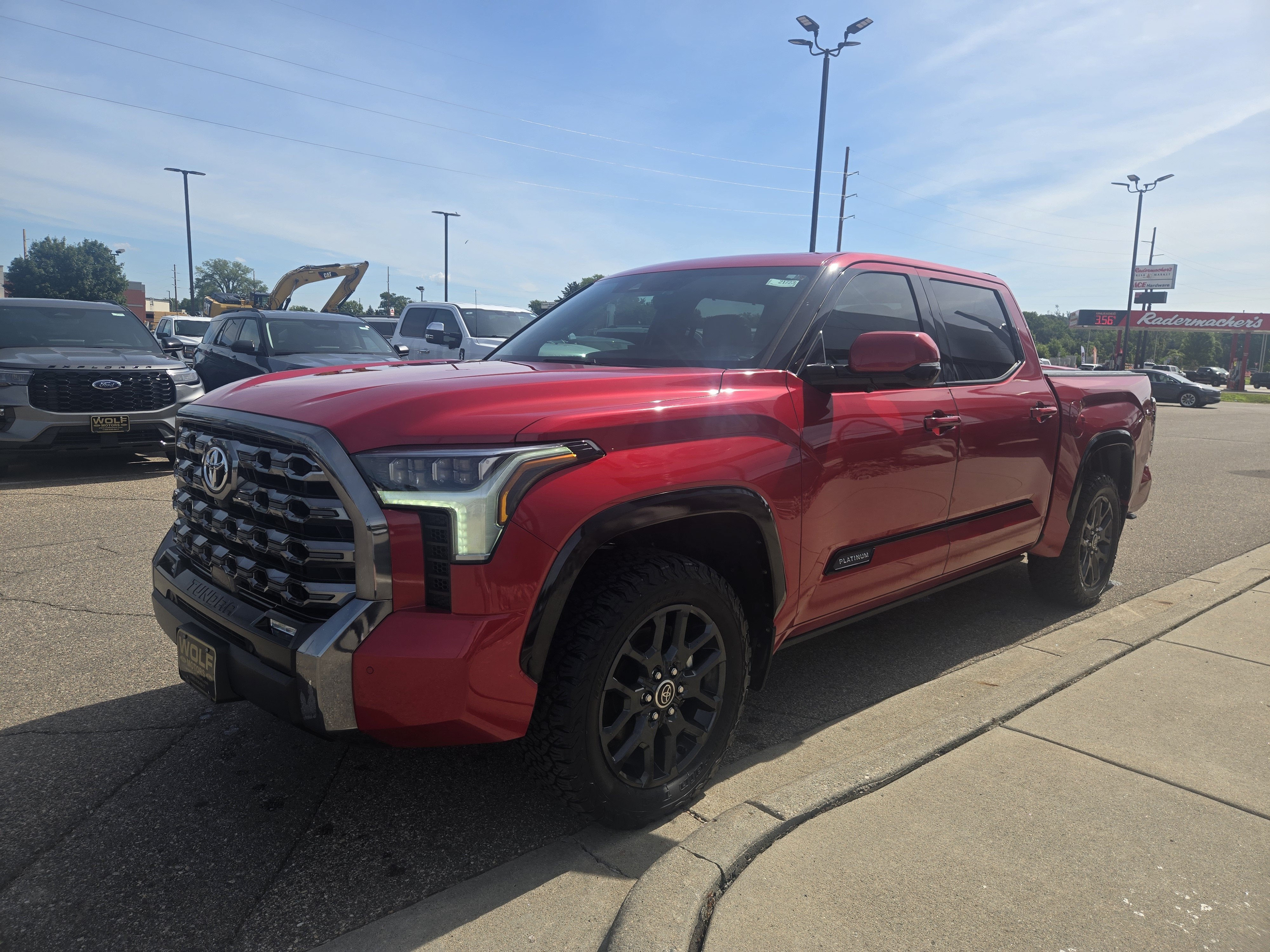 2023 Toyota Tundra 4WD Platinum