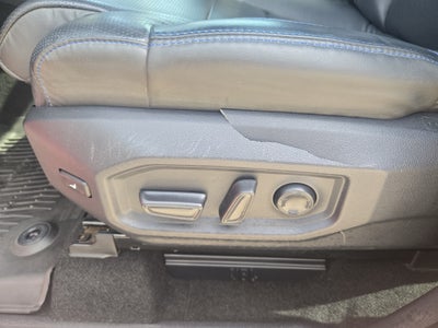 2023 Toyota Tundra 4WD Platinum