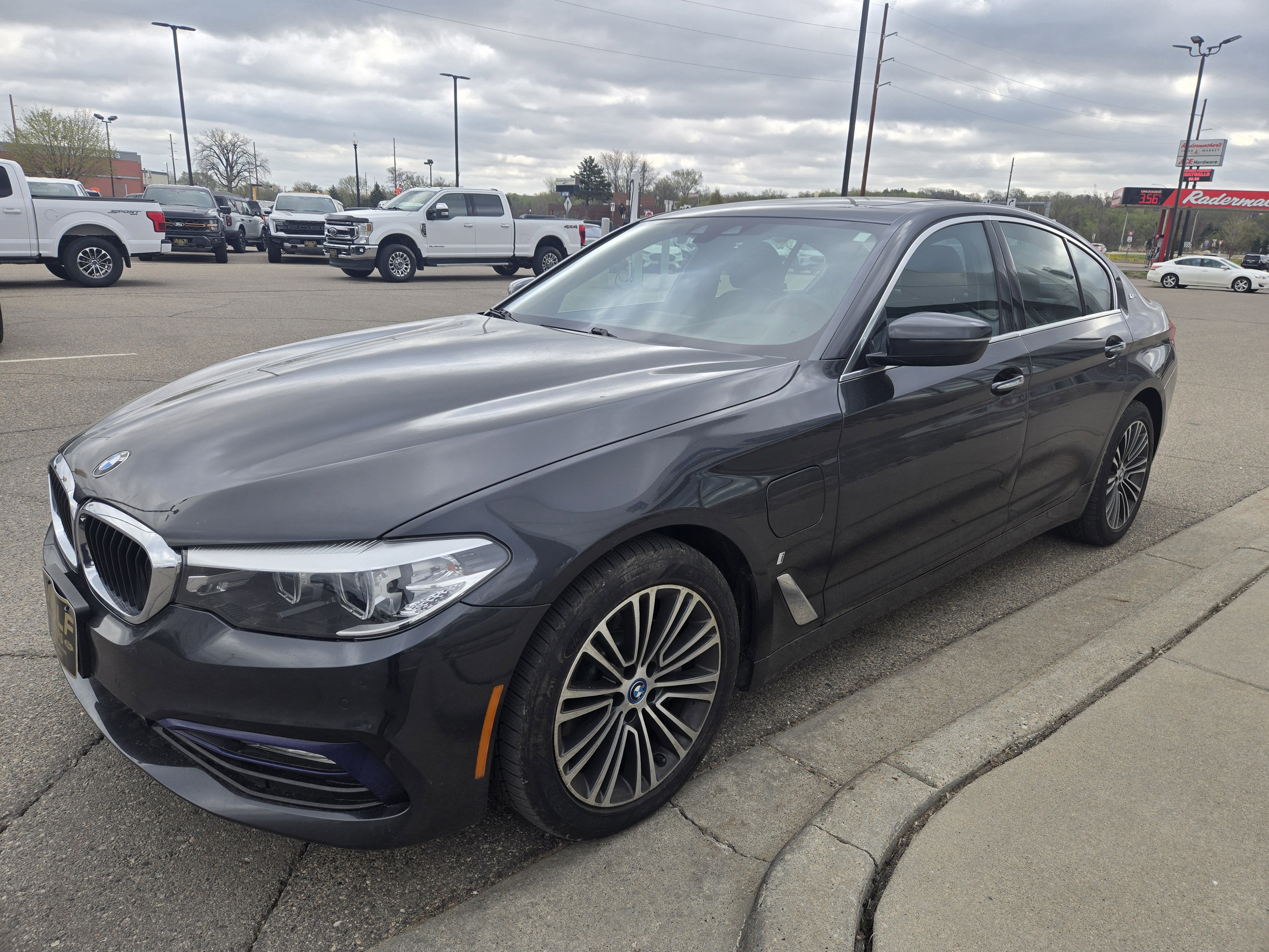 2018 BMW 5 Series 530e xDrive iPerformance