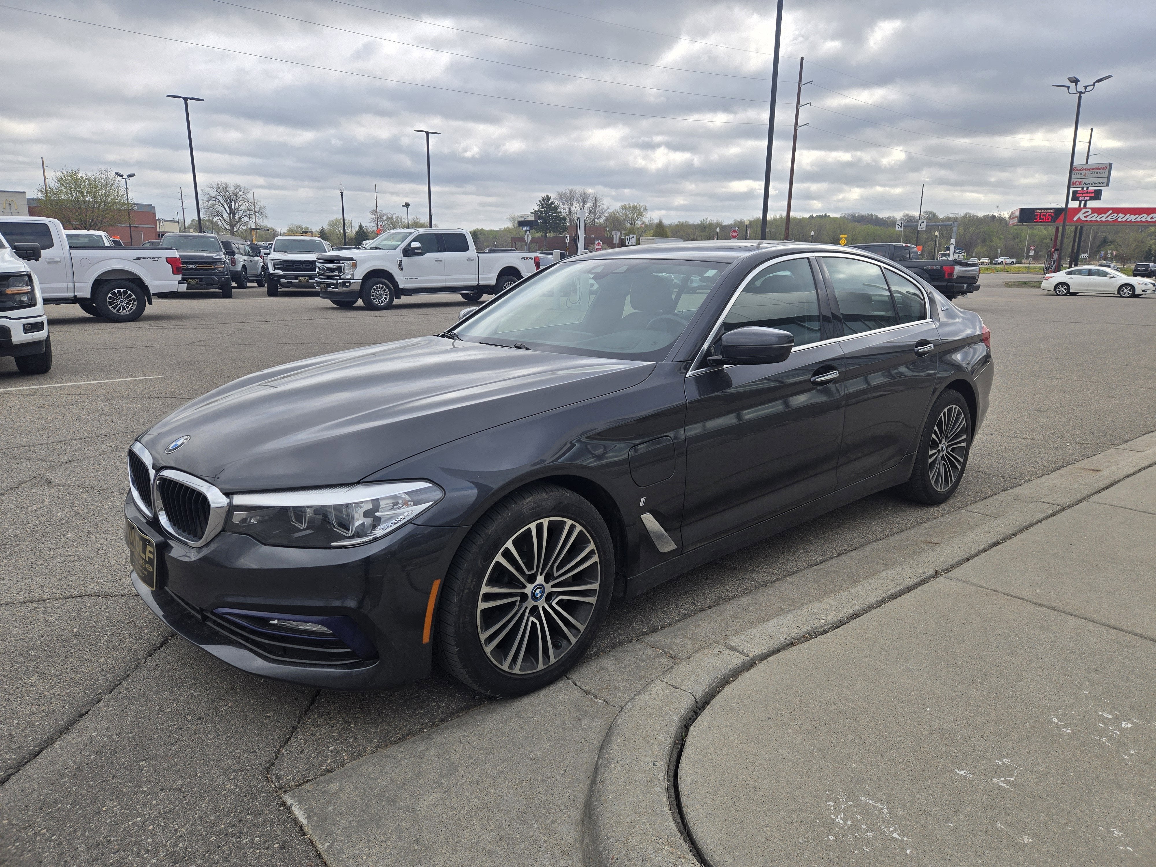 2018 BMW 5 Series 530e xDrive iPerformance